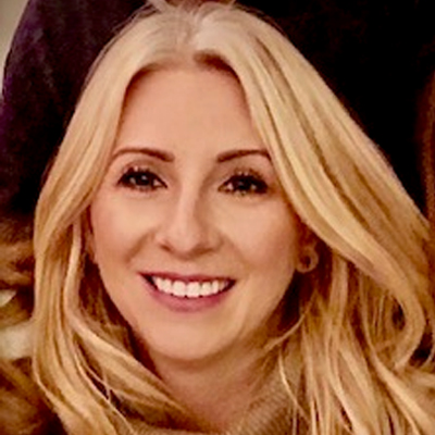 Dominika Duffey, Directrice de la Conformité mondiale